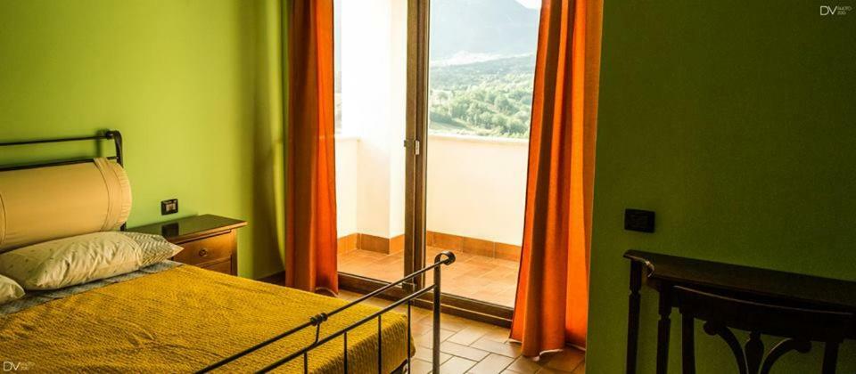 Santa Giusta Villa Picinisco Buitenkant foto